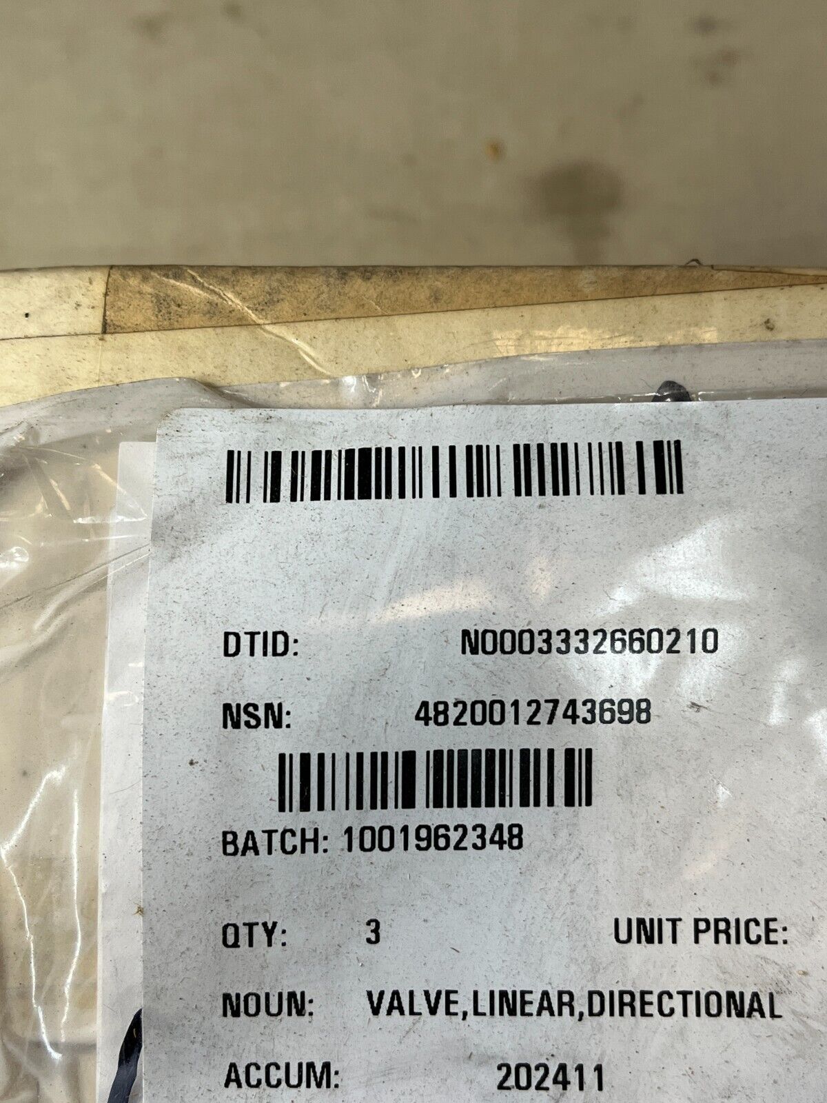 USNS HENRY J. KAISER DRESSER 30396782 DIRECTIONAL LINEAR VALVE 4820-01-274-3698