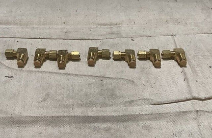 (1) MTVR OSHKOSH 4HA885 PIPE TO TUBE ELBOW 5/16"-24 FITS MILITARY MK23 TRUCK