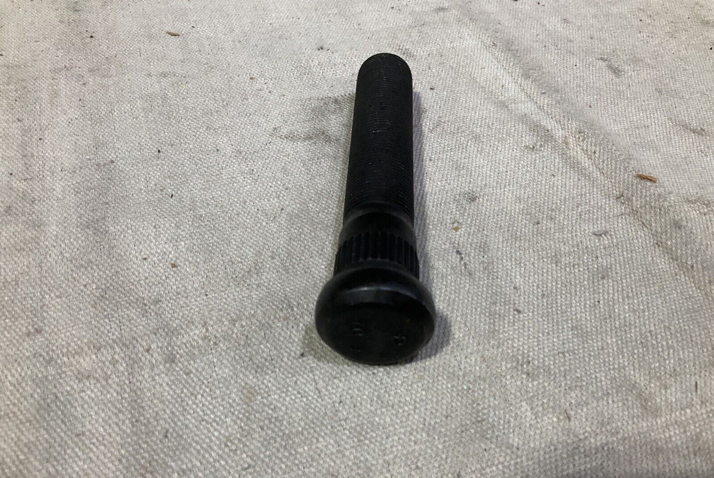 MILITARY OSHKOSH MRAP-M-ATV UI SELF-LOCKING STUD WHEEL 3829370 5307-01-577-3062