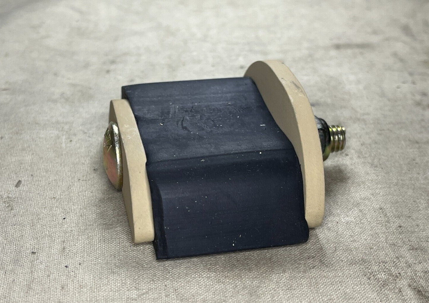 MILITARY M1 ABRAMS TANK 12472794 SEALING PLUG ASSEMBLY 5340-01-485-1686