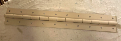 BAE PLS VEHICULAR DOOR HINGE P/N 113313-1-103 NSN 2510-01-532-0580 I0315