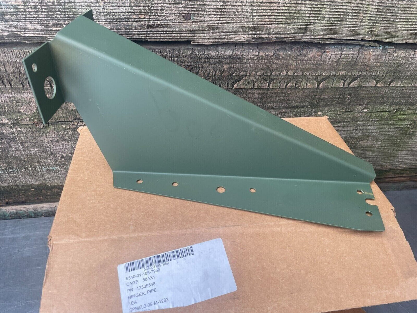 Army Green Deep Water Fording Exhaust Pipe Kit with Mounting Bracket for HMMWV