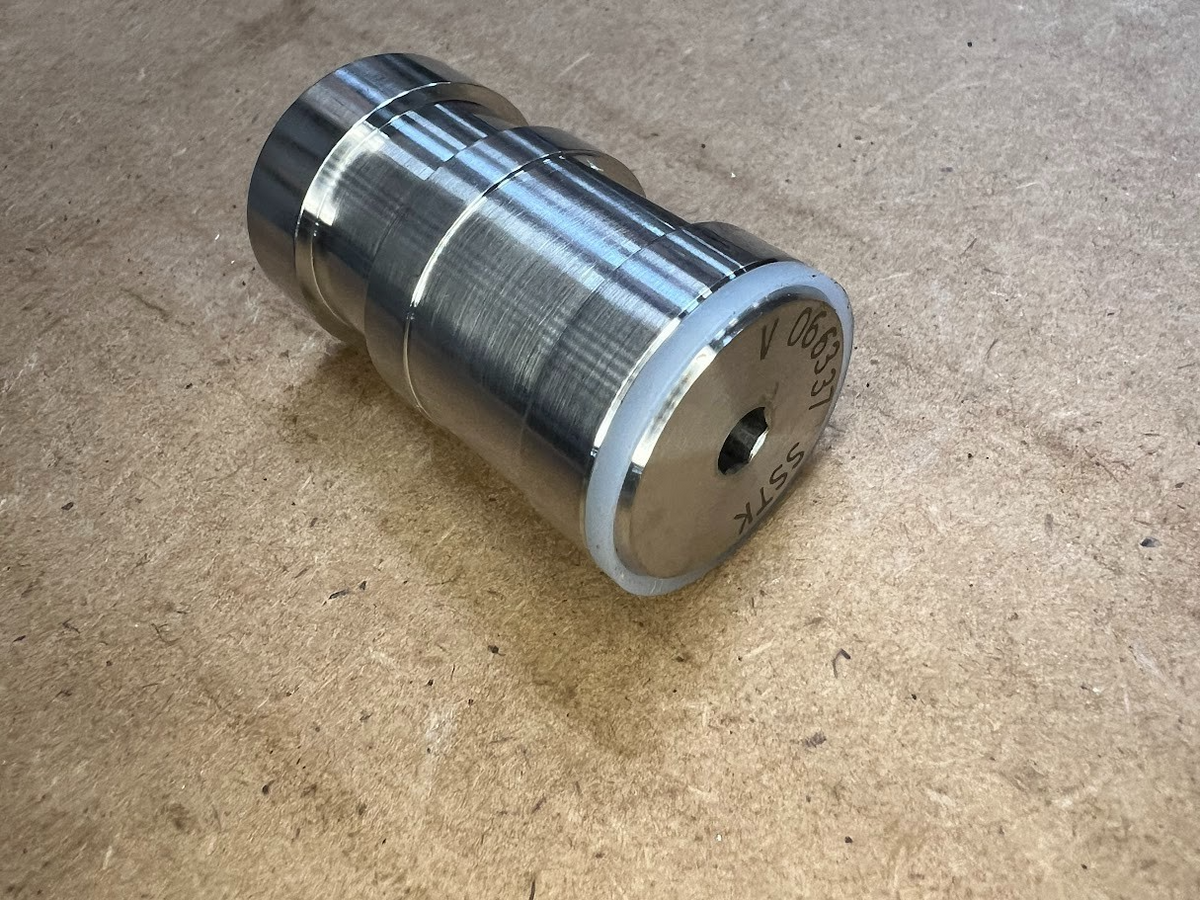 Poppet And Seat Assy V3C10237-TB NSN 4820-01-170-4049 - photo 4
