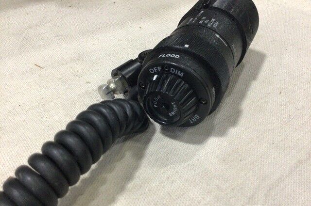 NEW LUMINATOR HOLDING 0200601-001 C-17 AIRCRAFT COCKPIT LIGHT 6220-01-417-8044