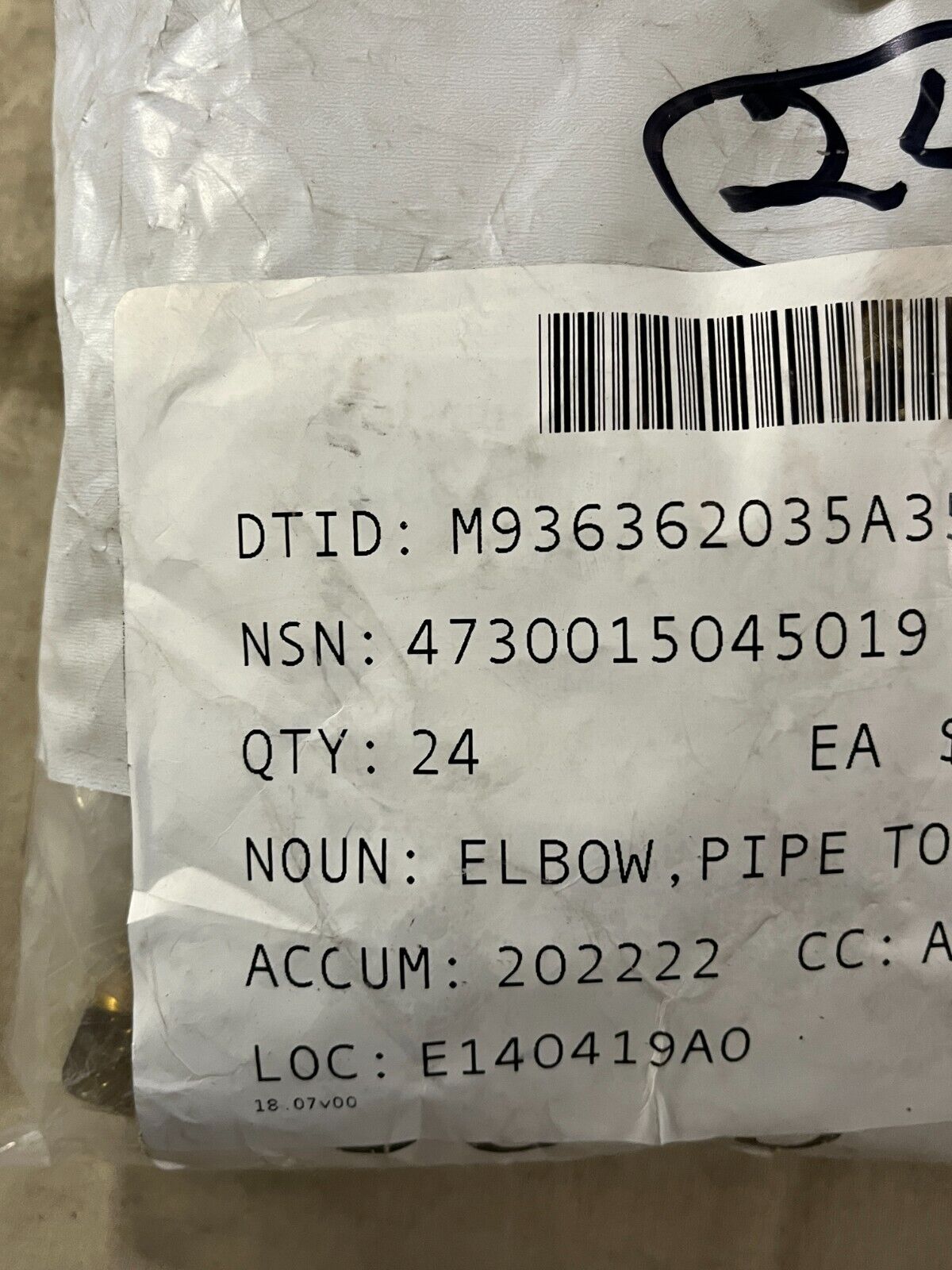 (1) MTVR OSHKOSH 4HA885 PIPE TO TUBE ELBOW 5/16"-24 FITS MILITARY MK23 TRUCK