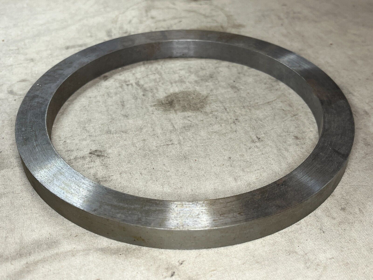 5 TON MILITARY M548 & M548A1 10875107-7 FRONT WINCH DRUM SEAL 5330-01-119-5801