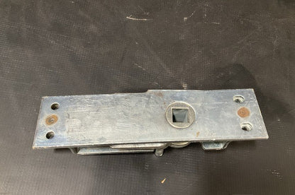 Door Latche 4002893 NSN 2540-01-578-6678 - photo 3