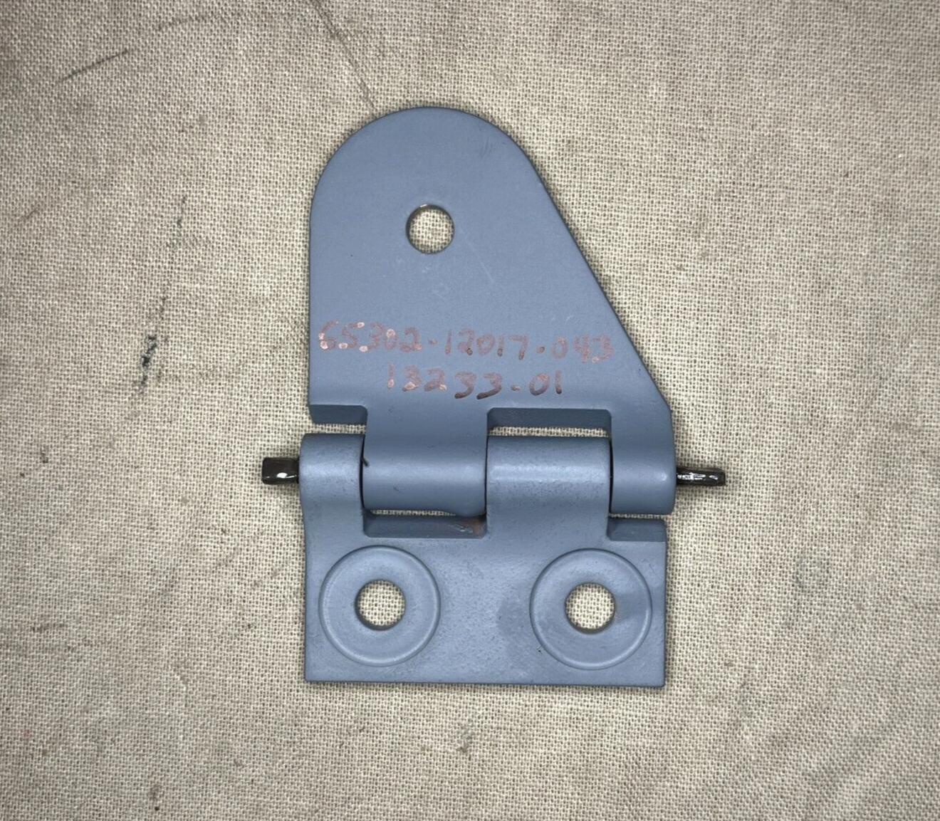 HELICOPTER CH-53 D/E 65302-12017-043 STRUT SUPPORT HINGE 1560-00-027-9415 USA