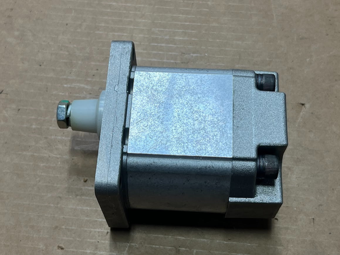 Hydraulic Pump 01999C1C - photo 3