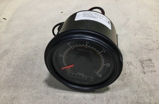 MILITARY (ASV) XM1117 ELECTRONIC TACHOMETER 132998 NSN 6680-01-483-7036