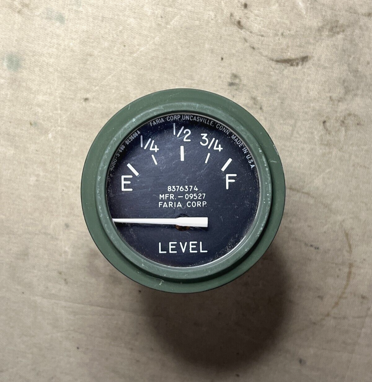 2.5 TON VEH M35 M809 M939 FUEL LEVEL GAUGE 8376374 MS245442 6680-00-514-5483 NOS