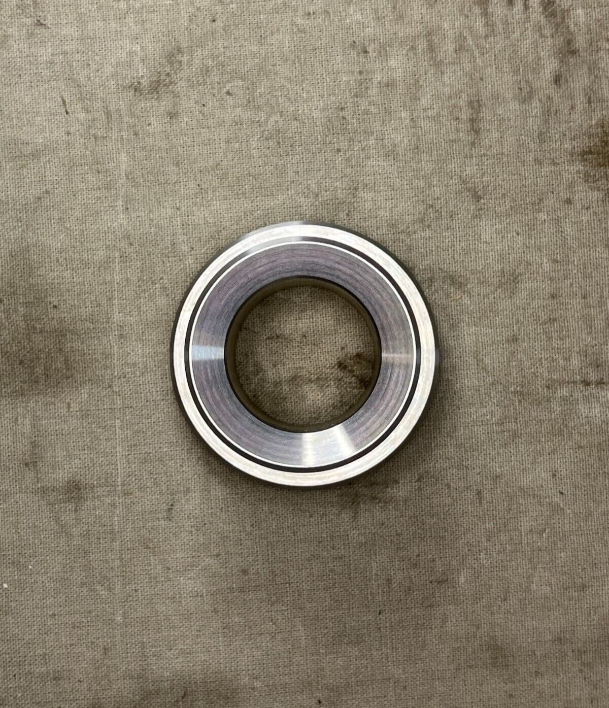 TARAWA CLASS LHA LHD0301-11 GLAND RING PACKING RETAINER 5330-01-555-9197