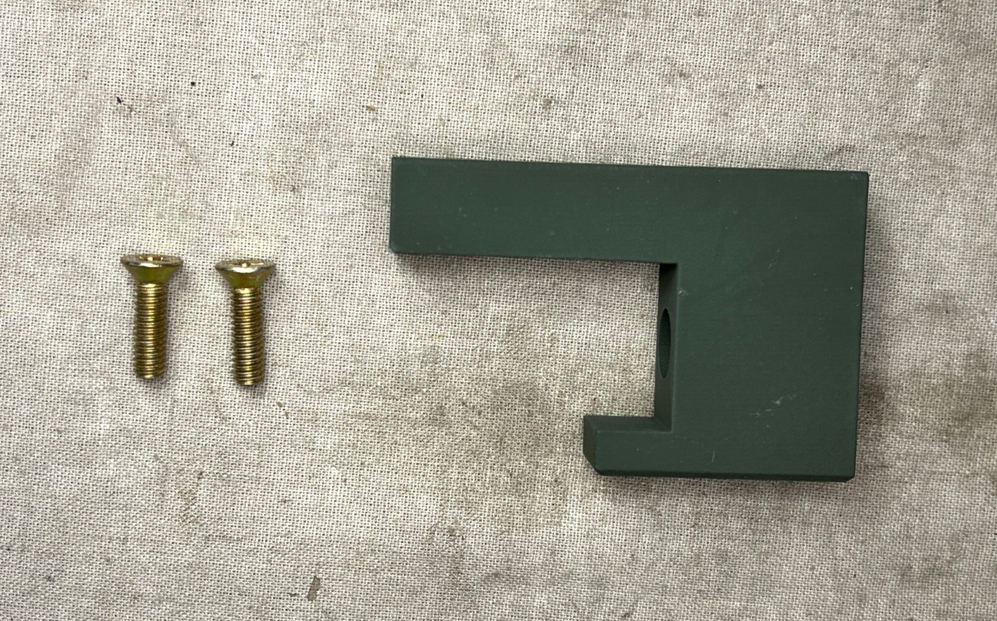 NEW NORTHROP MRAP 861871-1 CPU LOCKING MOUNTING BRACKET 5340-01-494-6433