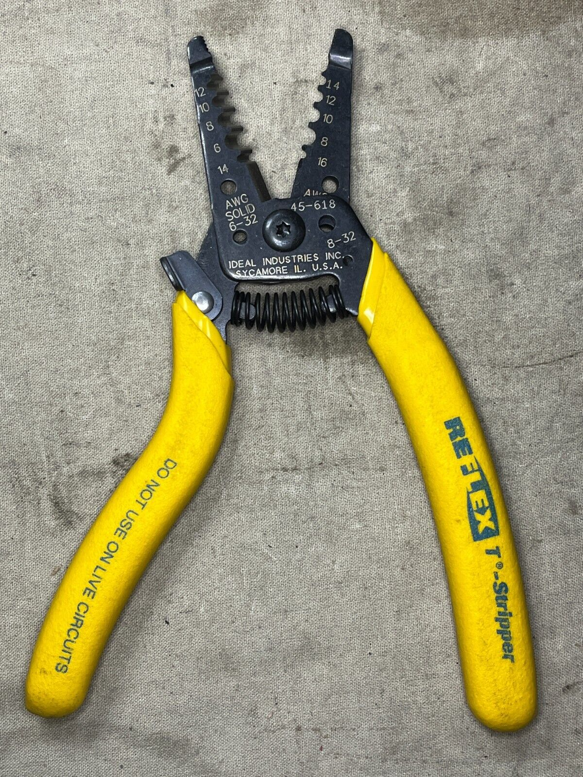 IDEAL REFLEX STRIPPER 45-418 8-16 AWG HAND WIRE STRIPPER 5110-01-536-2361 NOS
