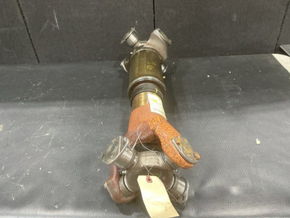 Joint Yoke M916A1 NSN 2520-01-331-2999 - photo 2