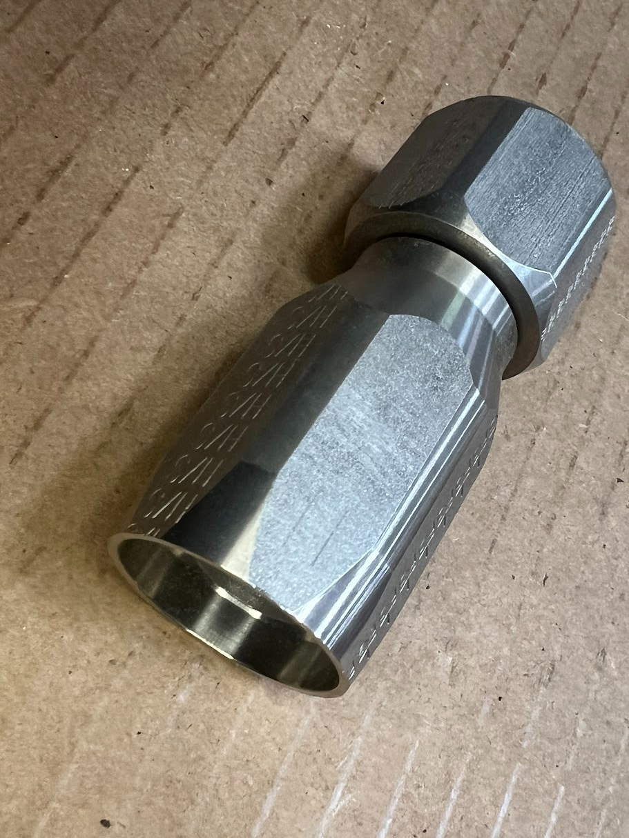 Adapter EF-SS1488A-1212 NSN 4730-01-386-0656 - photo 3
