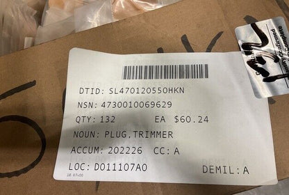 NEW MILITARY PALLETIZED LOADING M1075 TRUCK OSHKOSH 2AX373 6835921 TRIMMER PLUG