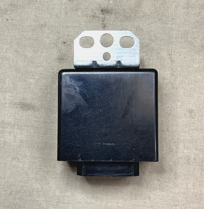 MMPV MRAP TRUCK SWF 601195 24V WINDSHIELD WI SPEED CONTROL UNIT 2540-01-557-5887
