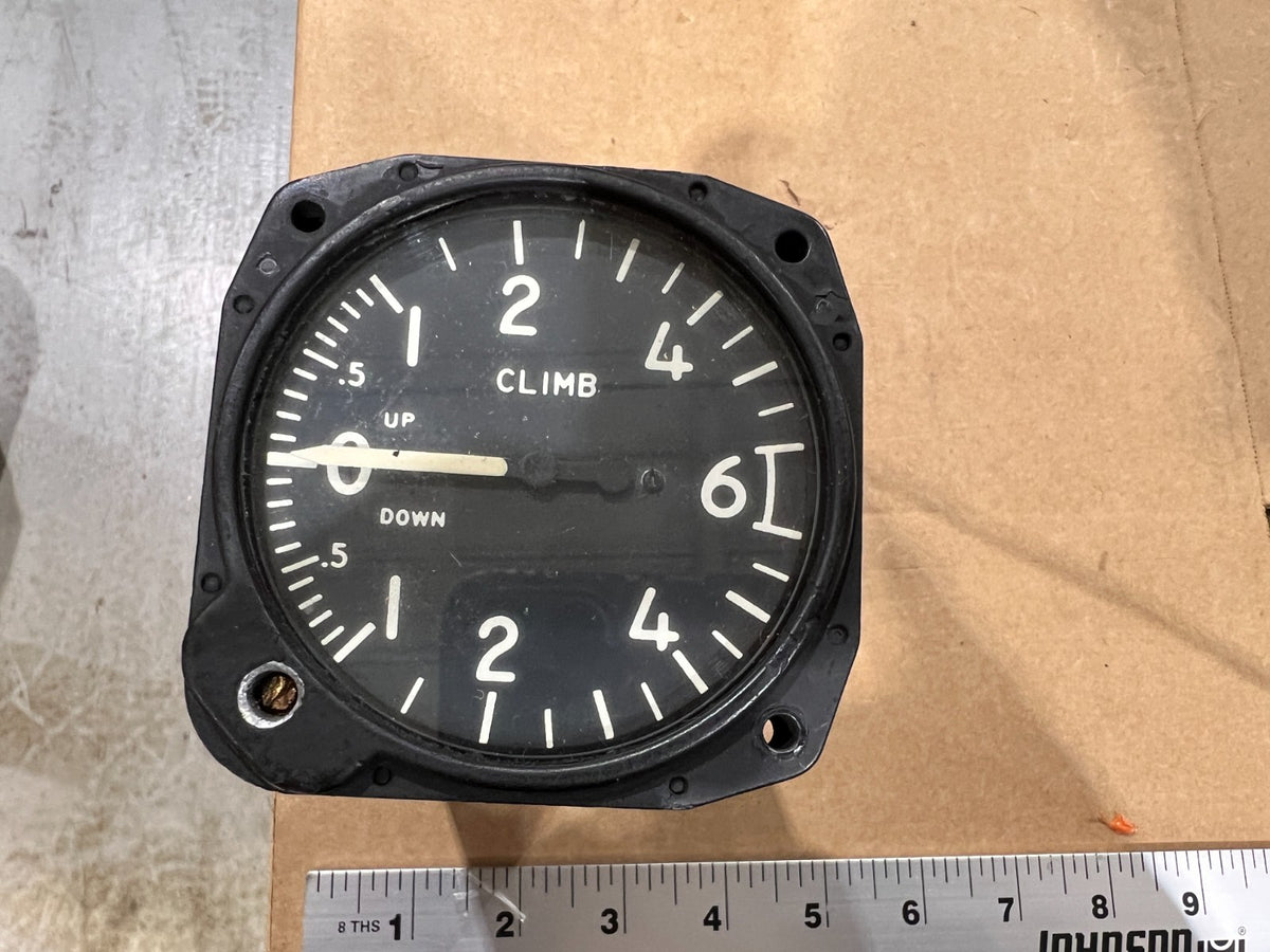 Vertical Velocity Indicator 1648-6UA6-1 NSN 6610-00-663-4148