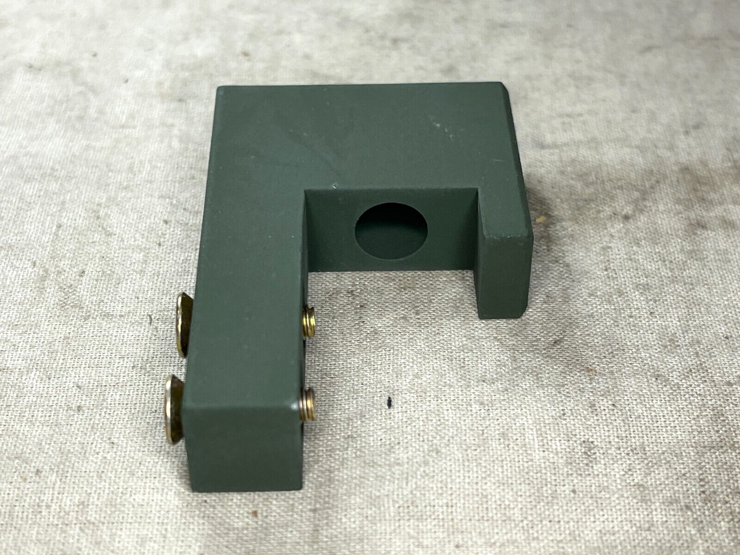 NEW NORTHROP MRAP 861871-1 CPU LOCKING MOUNTING BRACKET 5340-01-494-6433