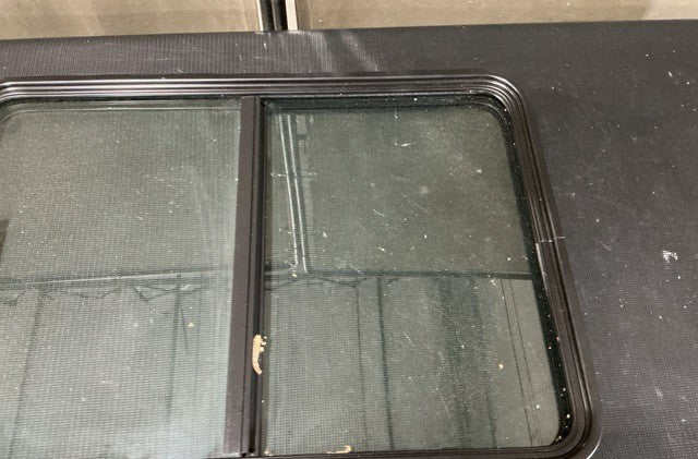 Vehicular Window AT422T NSN 2510-01-476-8007 - photo 3