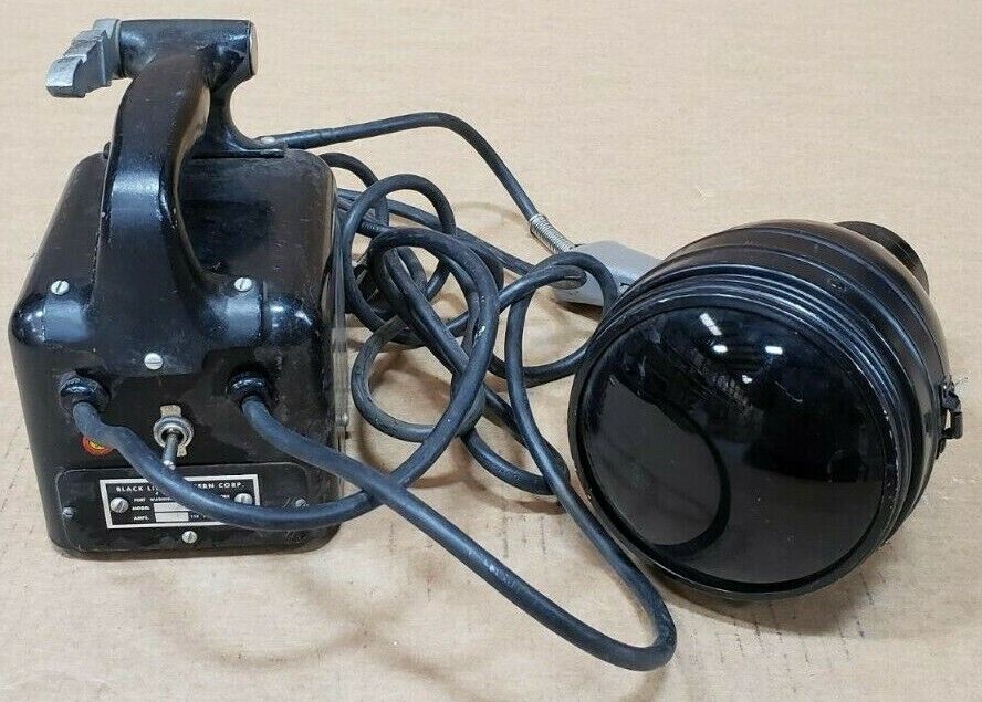 Vintage Retro Black Light Ultraviolet light Longwave UV Lamp and Transformer