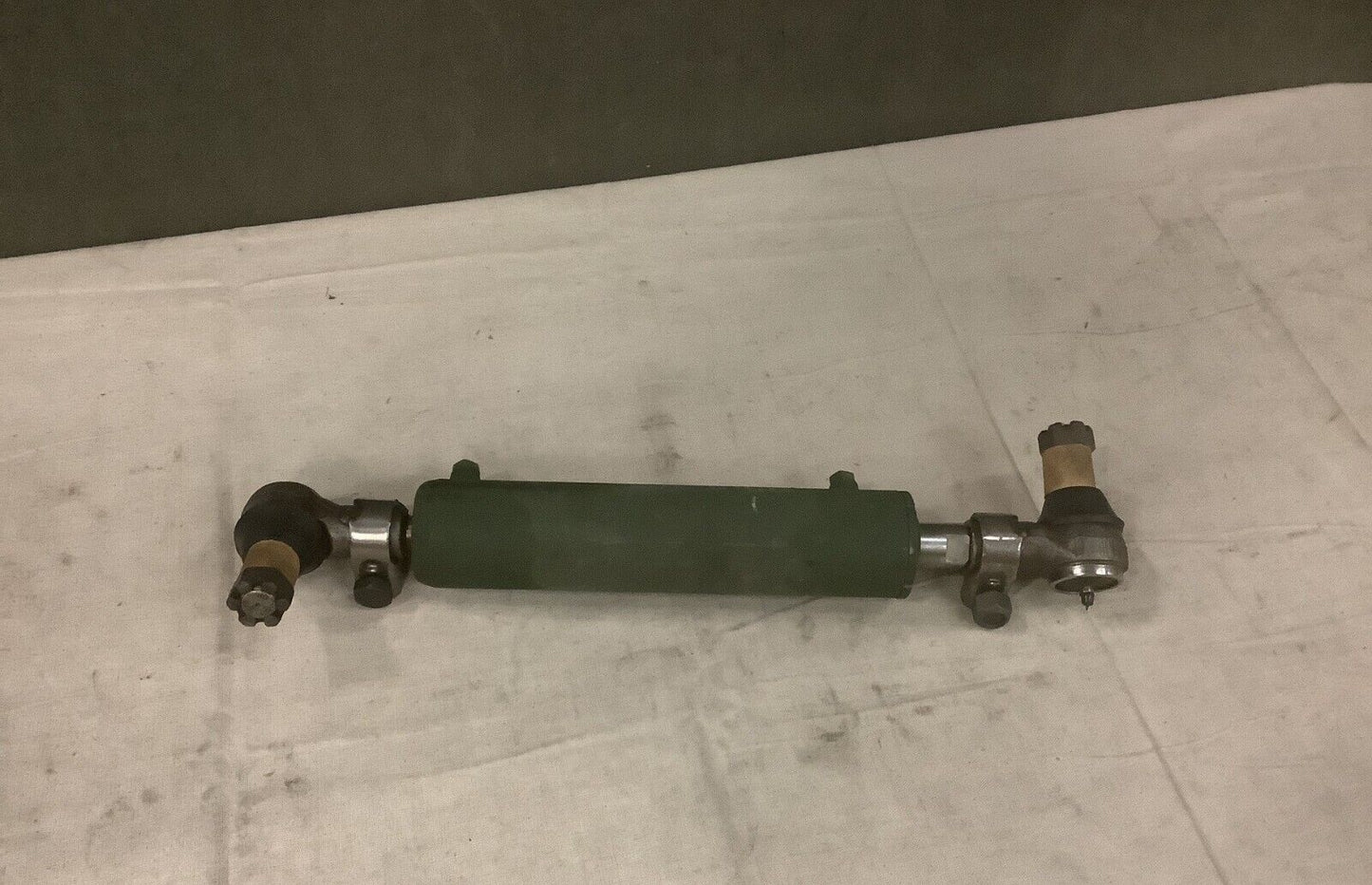 FORKLIFT TRUCK 6000 LB A3-3280-X-8500 ACTUATING LINEAR CYLINDER 3040-01-293-7126