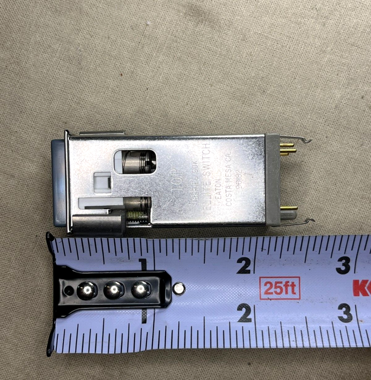 EATON 90KA1D3E26G2J1(A)L1N1 TELLITE SWITCH LIGHT INDICATOR 6210-01-218-9197