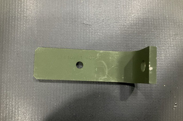 Angle Bracket 1943960 NSN 5340-01-363-3312 - photo 3
