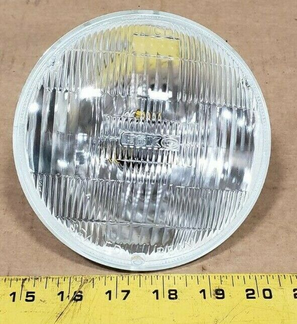 Eiko 4049 13V 150W PAR46 Multi Purpose Base Halogen Bulbs 6240-01-304-1595