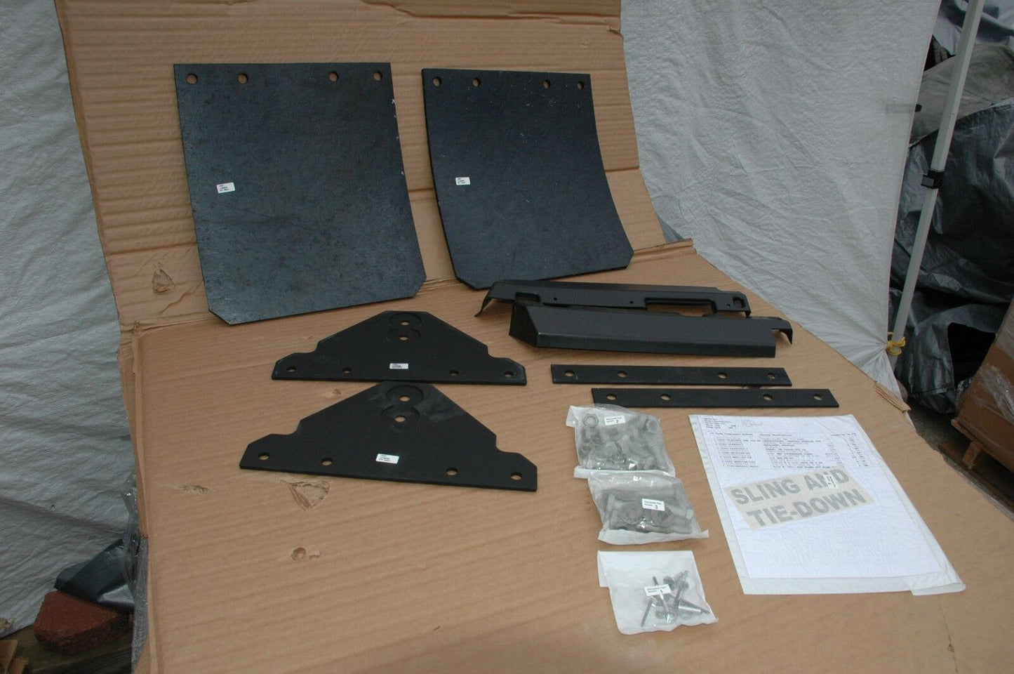 AMG SPLASH GUARD KIT MUD FLAP KIT HUMMER M998 HUMVEE HMMWV 2540-01-539-1558