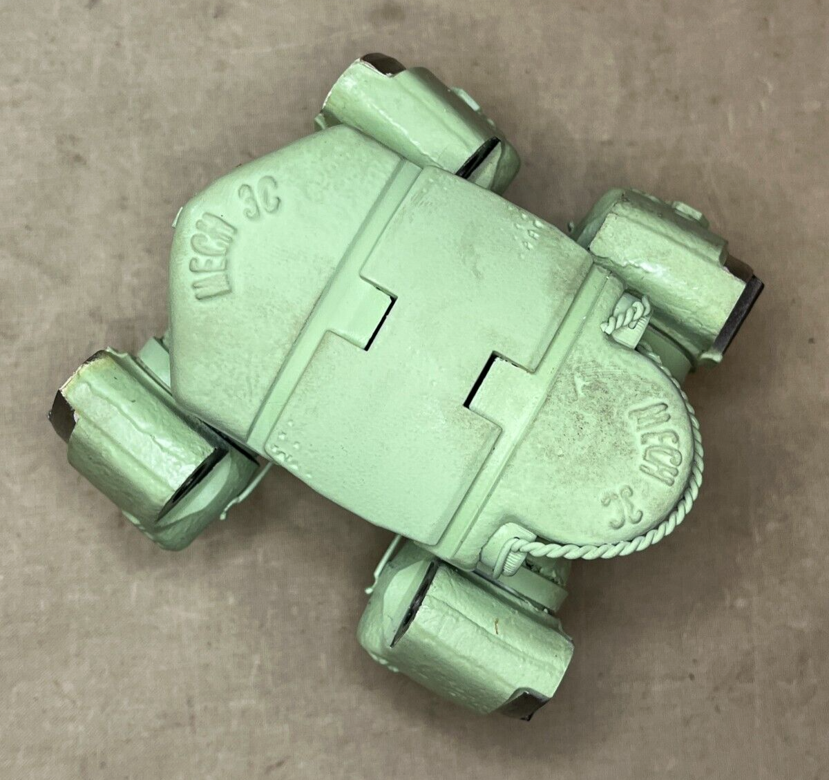 MILITARY AAVR-7A1 GKN ROCKFORD 4-70481 UNIVERSAL JOINT 2587079 520-00-428-0974