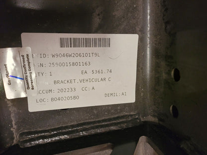 MRAP - COUGAR ISS 1.0, 1.5 3828052 VEHICULAR COMPONENTS BRACKET 2590-01-580-1163