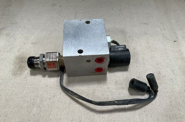 MILITARY XM1117, (ASV) 135262 HYDRAULIC SYSTEM MANIFOLD 2000PSI 4730-01-478-0459