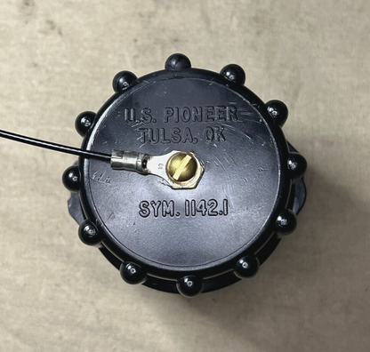 ELECTRICAL COVER, HOLLOW CAP ASSEMBLY M2726/13-001 MIL-R-2726 5935-01-046-2614