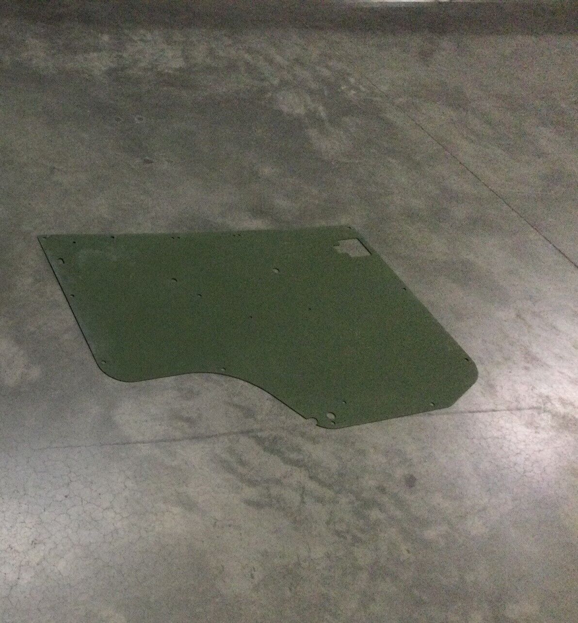 MILITARY FMTV VEHICLE DOOR INTERIOR PANEL 12423476-001 1242347 2510-01-523-2798