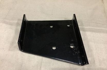 MILITARY MRAP FRONT RIGHT ENGINE MOUNTING BRACKET 3538782C3 5340-01-555-4947