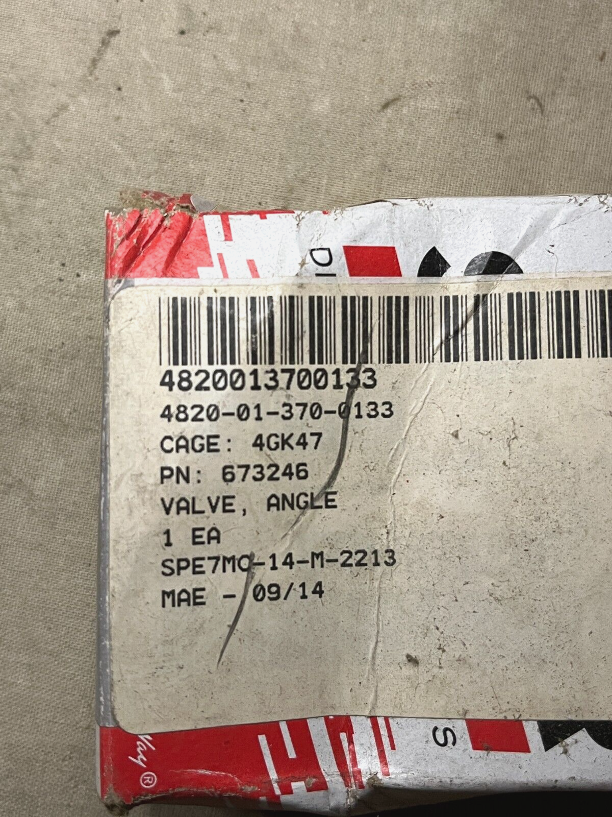 FMTV TRUCK SPICER KNEELING VALVE ANGLE 673246 12417383 4820-01-370-0133 NOS