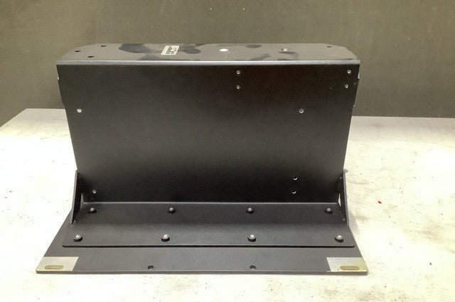 Rack Mount Adapter 902841-801 NSN 6150-01-435-3917 - photo 3