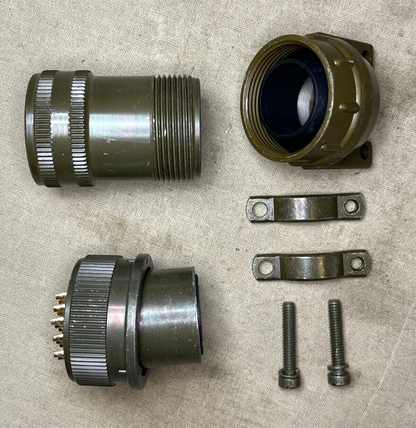 RADIO RF-5000 HARRIS 10075-1041 ELECTRICAL PLUG CONNECTOR 5935-01-418-4159 NOS