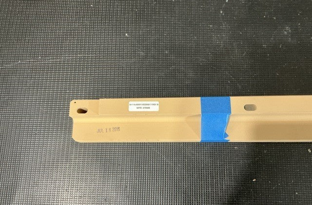 Mounting Plate VEE00517 NSN 2510-01-632-5158 - photo 2