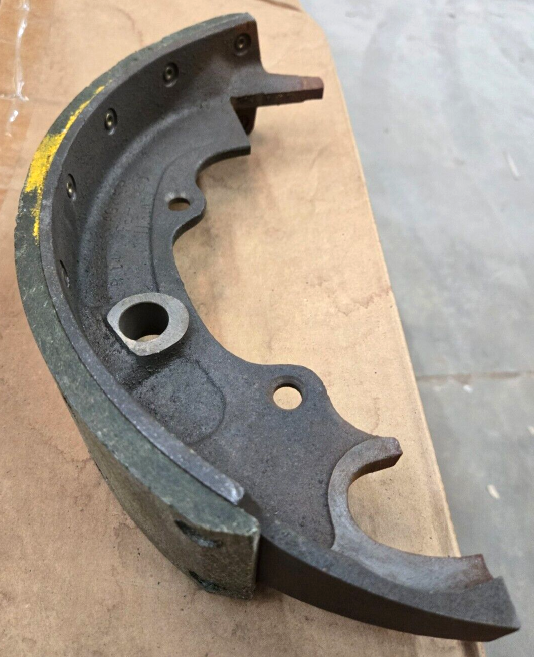 NAVISTAR JOHN DEERE WAGNER BRAKE SHOE FE-1420 103673 HAX 103673H