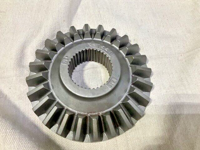 Meritor 2234K1441  2234-K-1441 SIDE GEAR 3020-01-577-7577 3710582C1