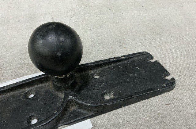 Mounting Bracket RAM-D-111B-IN1U NSN 5340-01-617-8277 - photo 2
