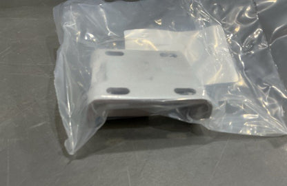 Angle Bracket 10502301 NSN 5340-01-391-7974 - photo 3