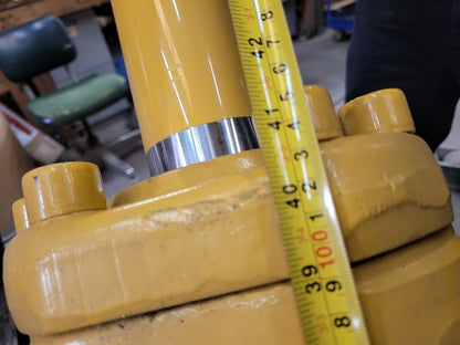 CAT Hydraulic Actuating Cylinder H146439  R85965 Approx 5 Feet Long Heavy Duty