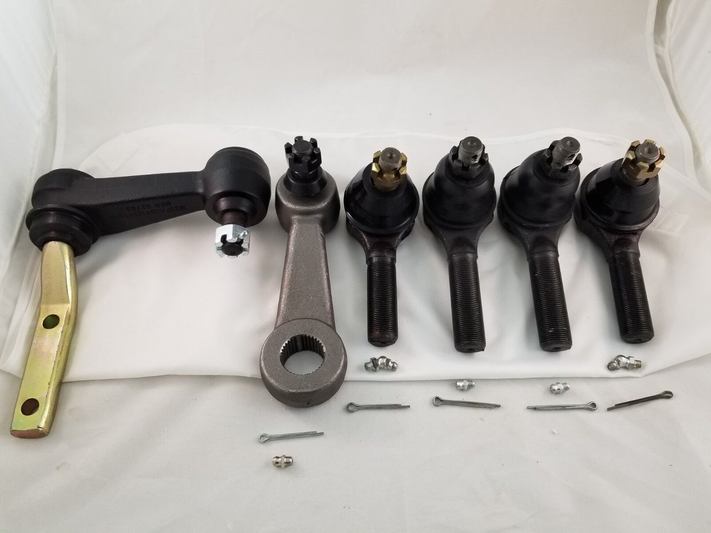 Humvee HMMWV Maintenance Kit M998 Filter, Tie Rod, Ball Joint, Idler Steering