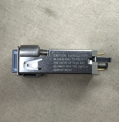 EATON 90KA1D3E26G2J1(A)L1N1 TELLITE SWITCH LIGHT INDICATOR 6210-01-218-9197