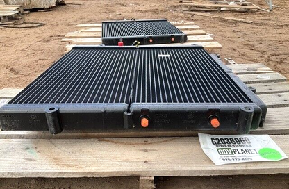 M998 HMMWV MAHLE BEHR 6038409 ENGINE LUBRICATING OIL COOLER 2930-01-566-7785