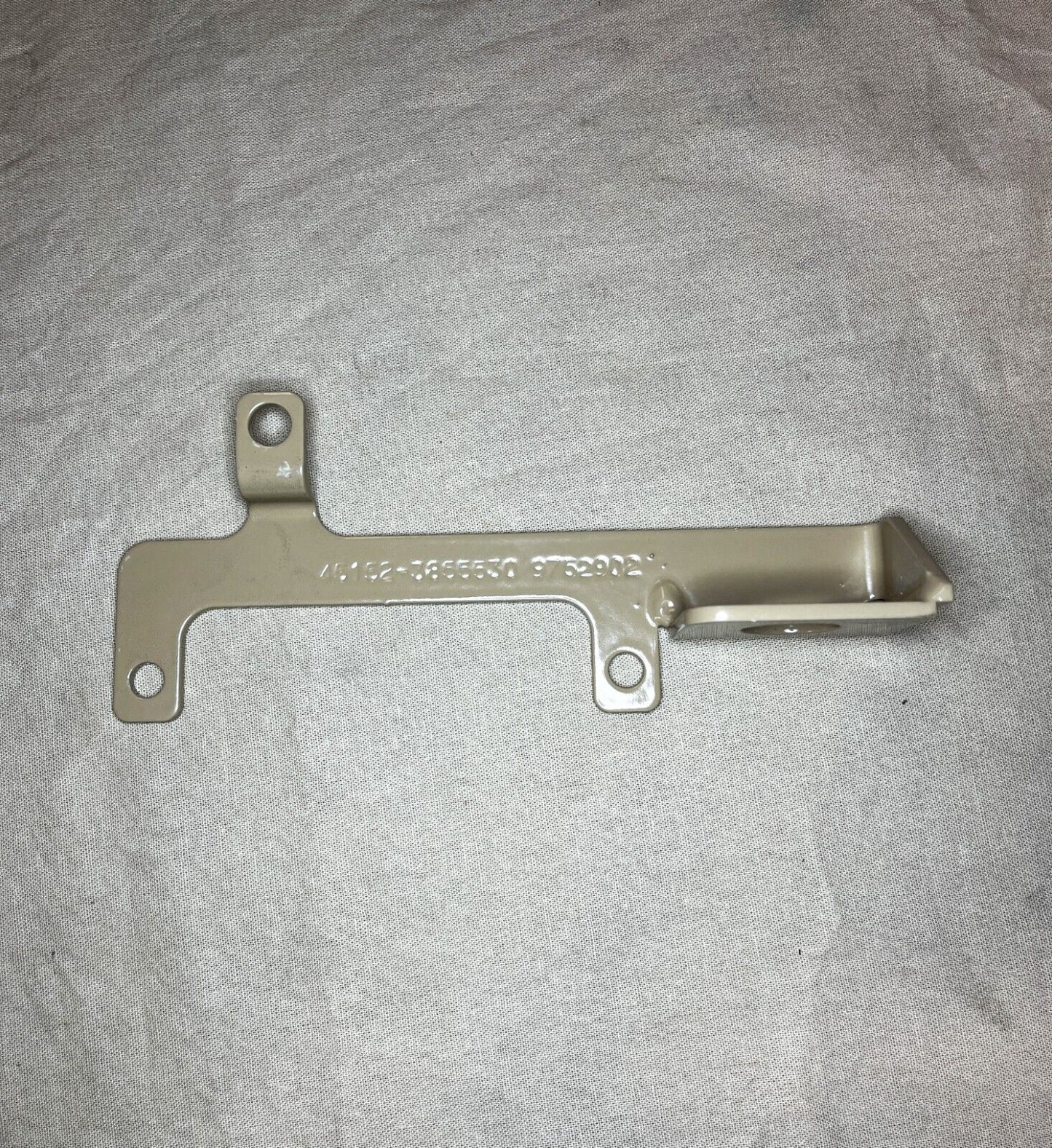 -NEW- MRAP BRACKET, VEHICULAR COMPONENT  PN/015896445